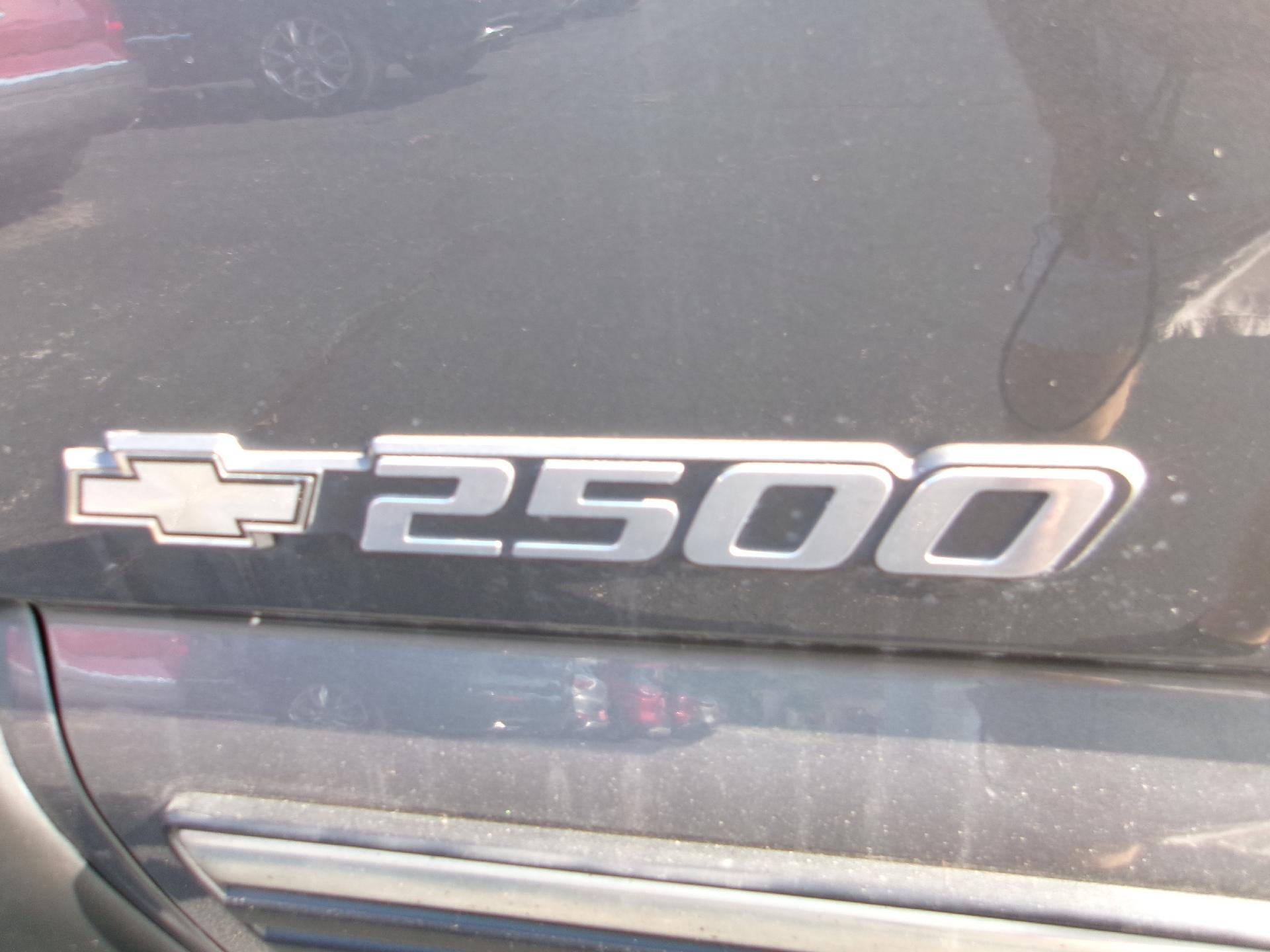 2000 Chevrolet Silverado 2500 HD Base