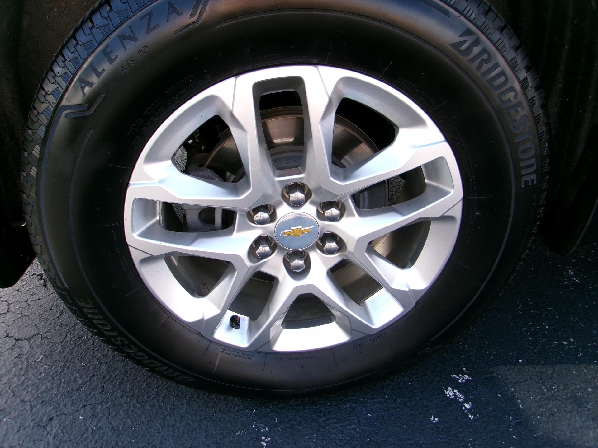 2021 Chevrolet Traverse LT Leather