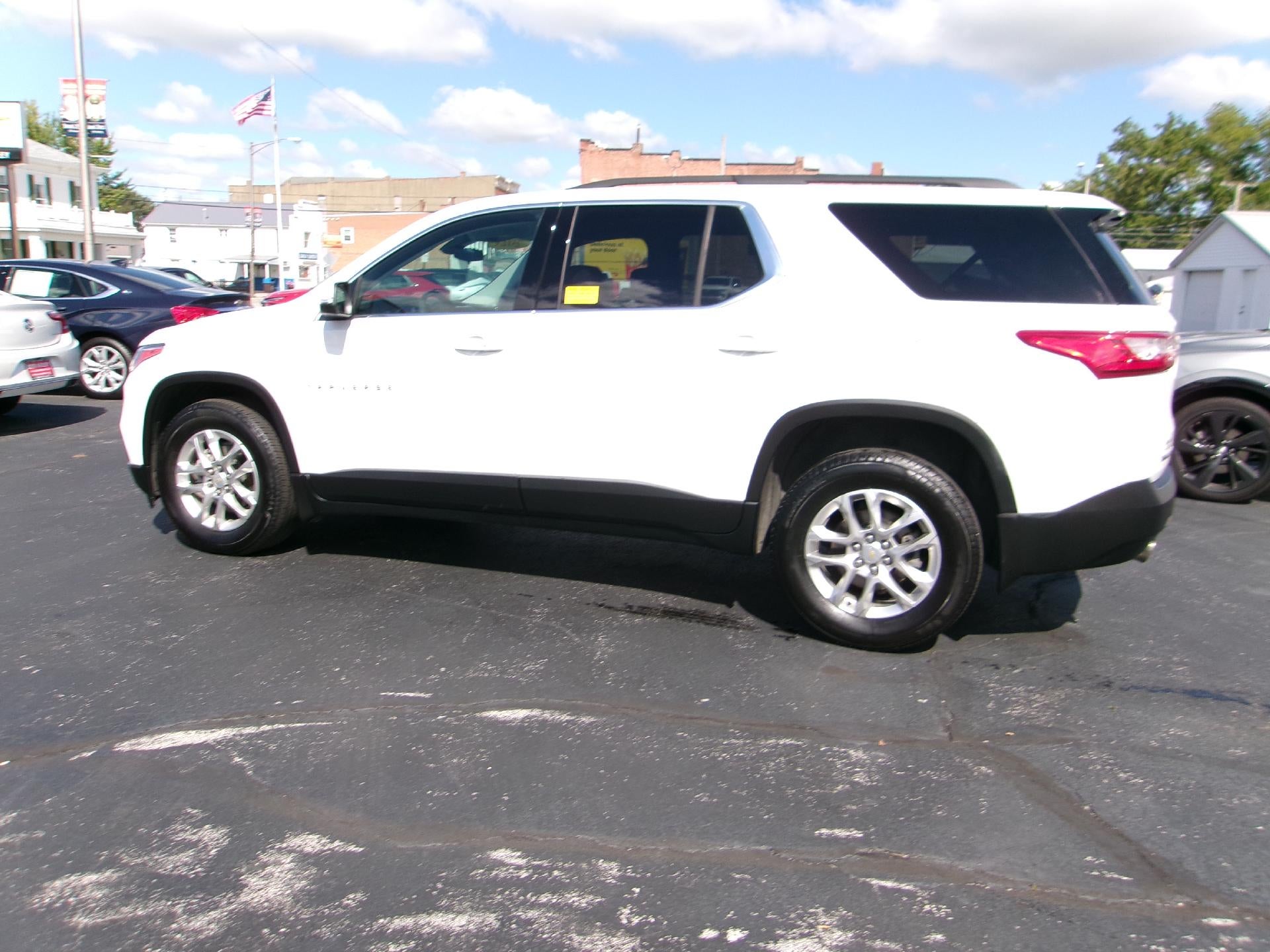 2021 Chevrolet Traverse LT Leather