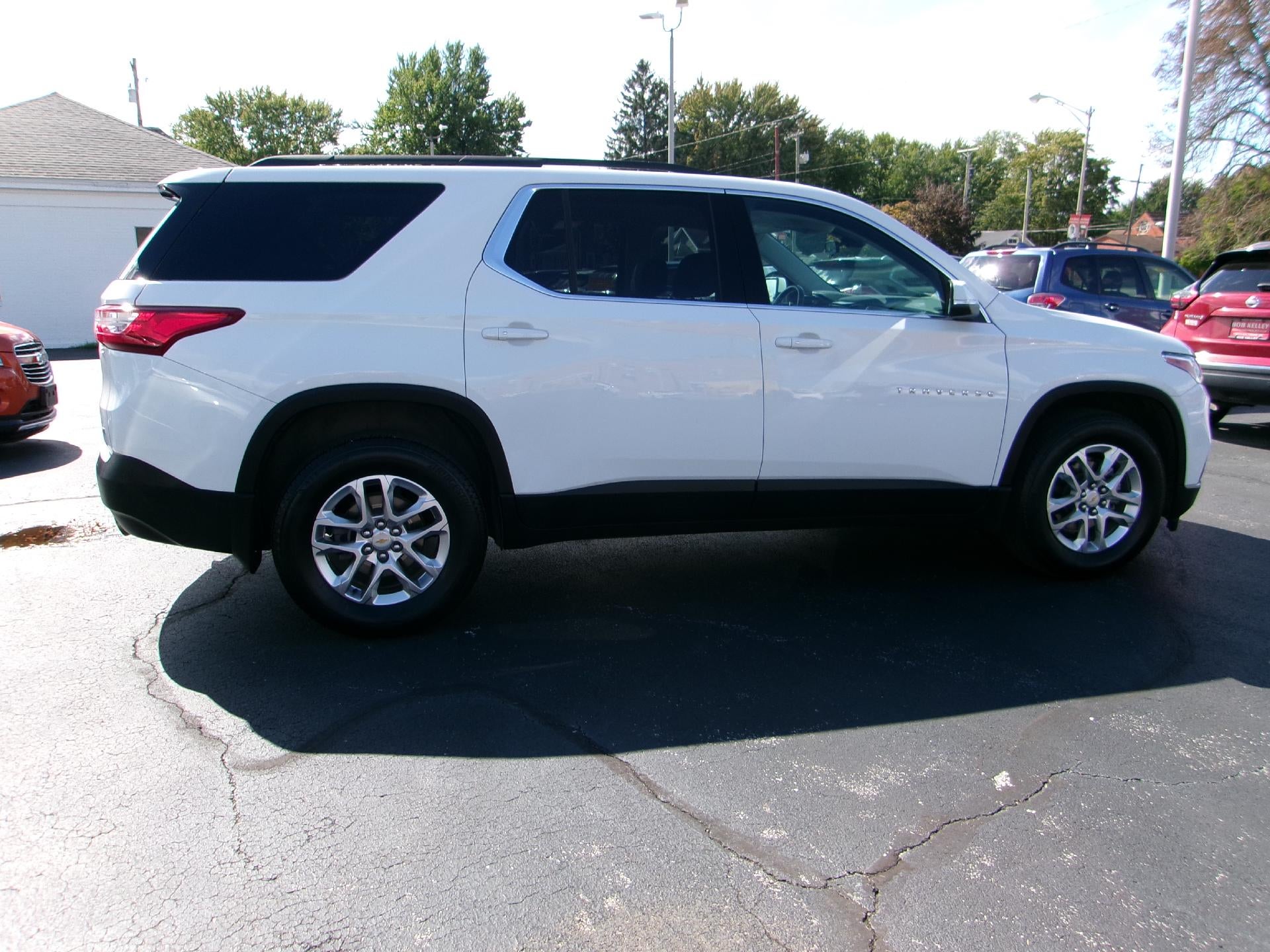 2021 Chevrolet Traverse LT Leather