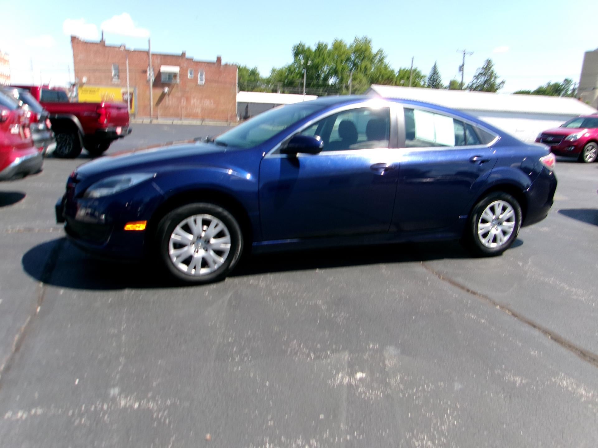 2011 Mazda EZ-6 I Sport Auto's photo