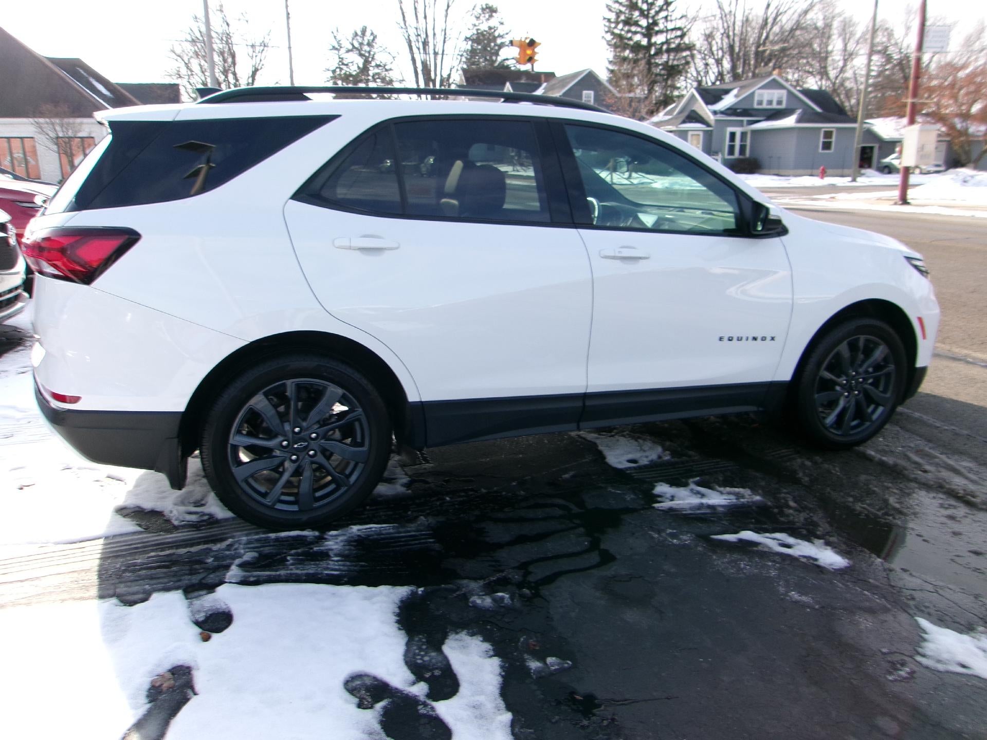 2022 Chevrolet Equinox RS