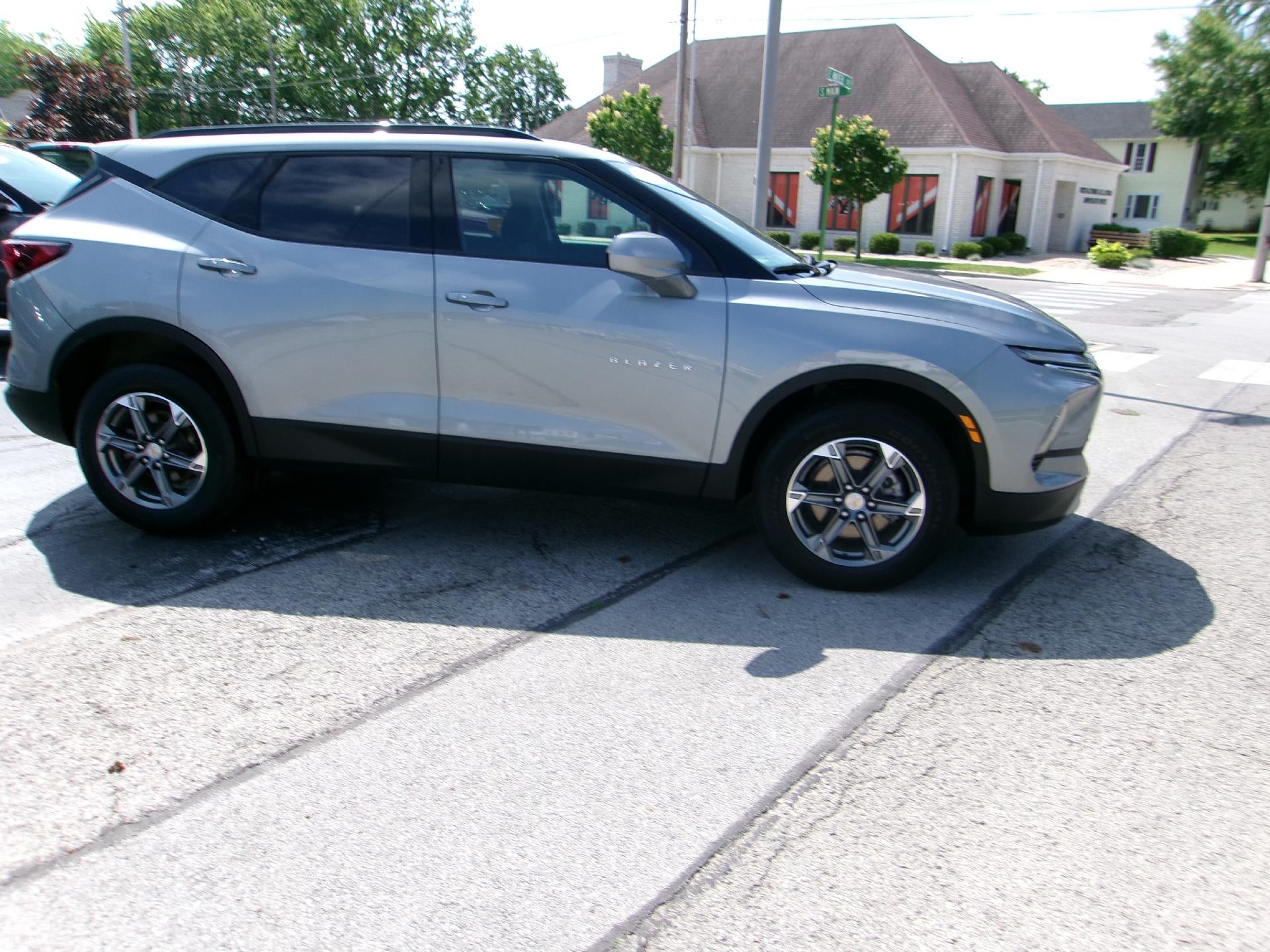 2025 Chevrolet Blazer 2LT