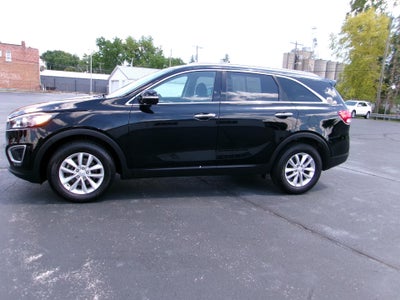 2018 Kia Sorento LX