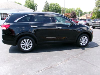 2018 Kia Sorento LX